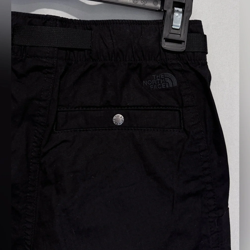 The North Face Ripstop Cargo Shorts Hiking Mens XS Black Quick Dry Belted 28 NWT - Picture 9 of 12